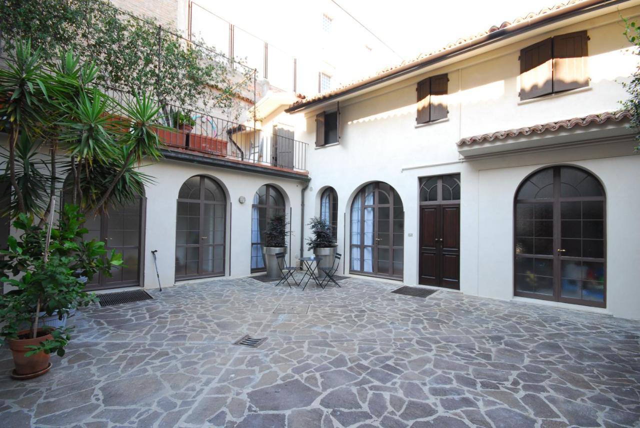 Casa Del Pittore Мантуя Экстерьер фото